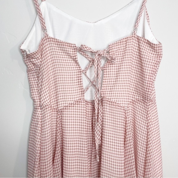 PAPAYA Pink Lace Up Back Dress Size Medium - Picture 7 of 8